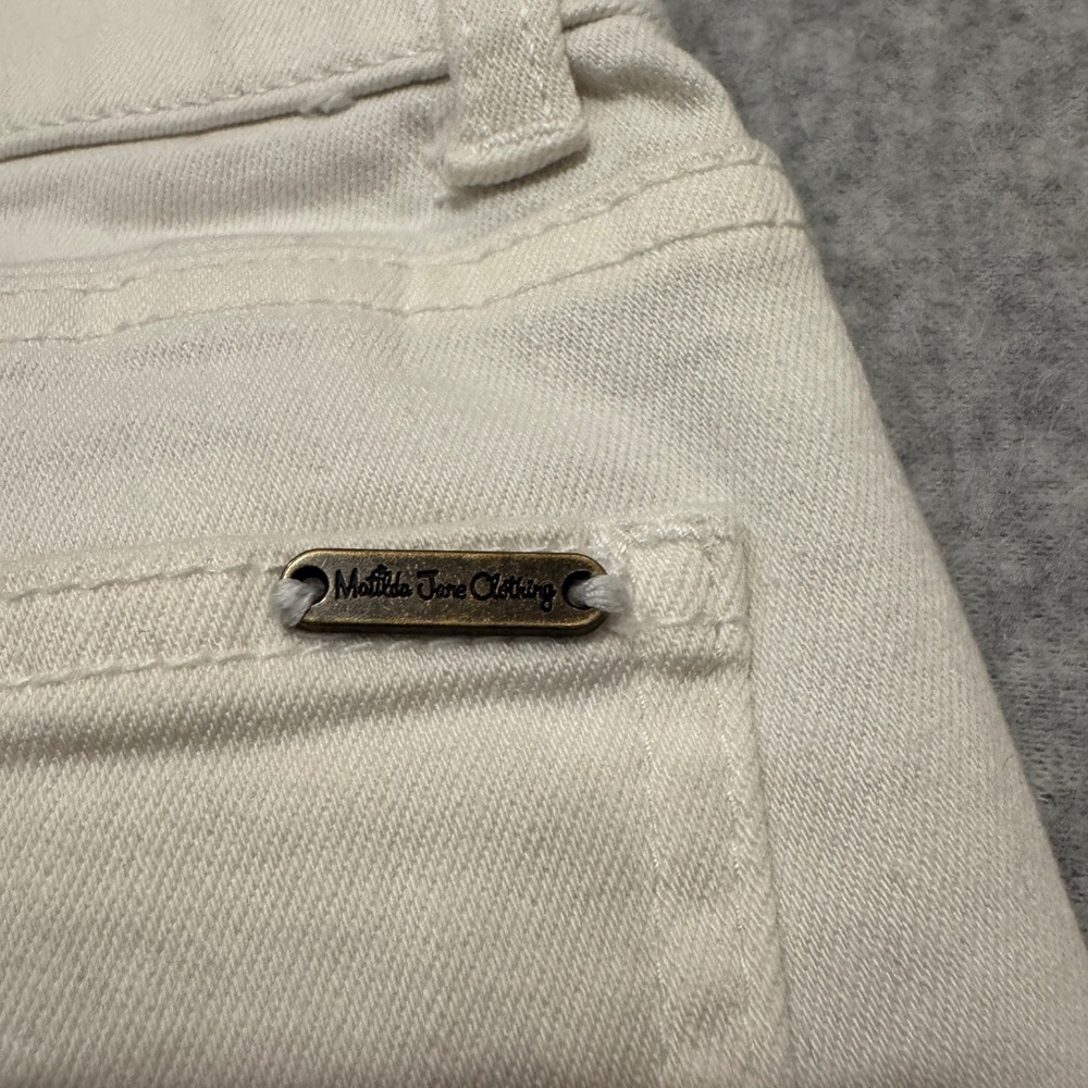 NWT Matilda Jane Womens White Floral Cuffed Denim Jeans Size 8 Straight Leg - Picture 11 of 12
